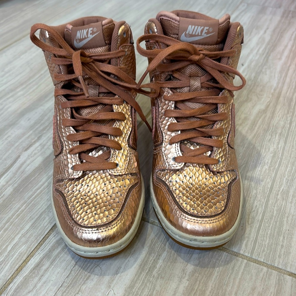 Nike rose gold dunk sky high wedge sneakers
